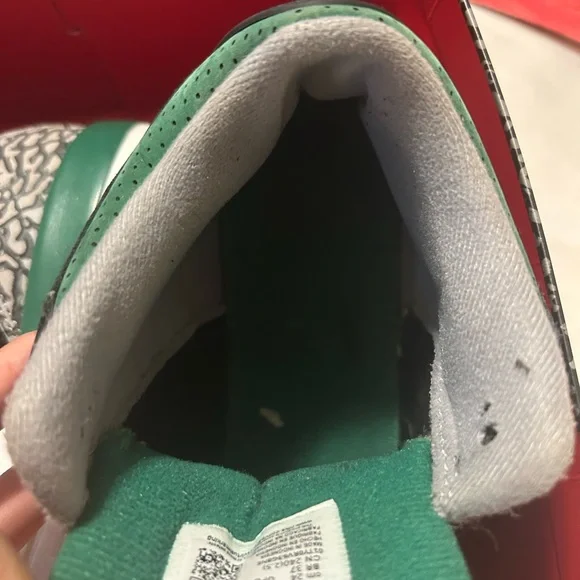 Jordan Air 3 Retro Black and Silver Box - Picture 5 of 9